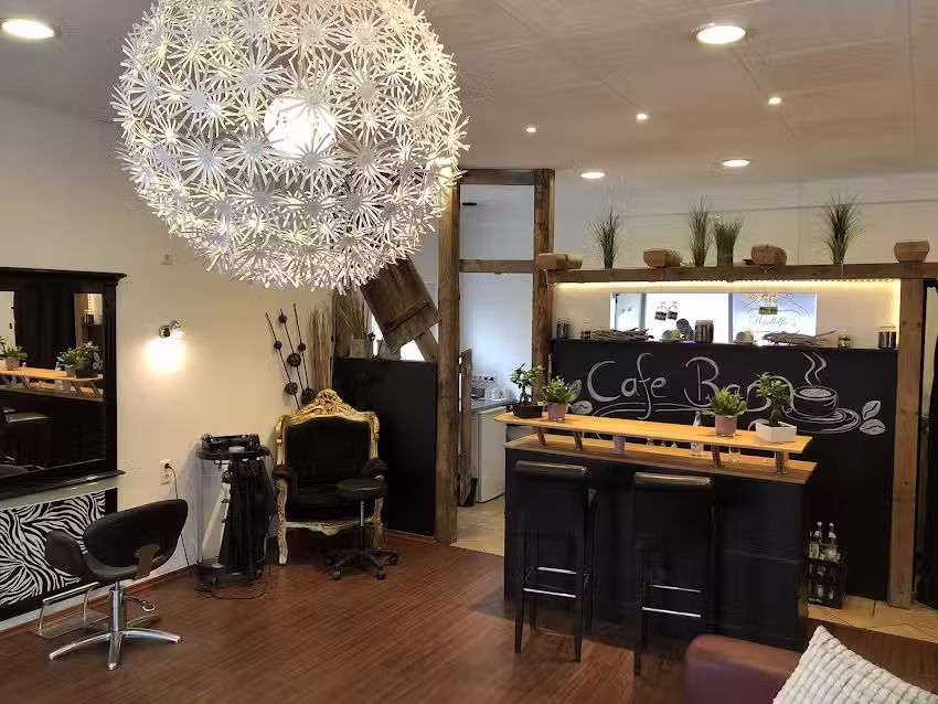 Hairstyling Rudolfo&rsquo;s