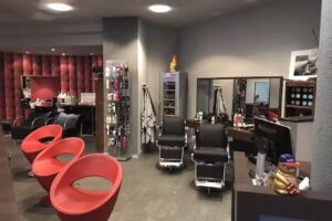 H&auml;nisch Friseur