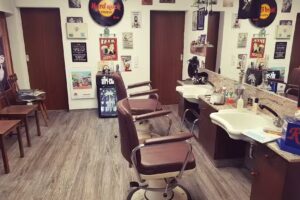 Hardrock – Friseurbude – Otze