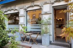 Headlines Haircutting – Internationaler Friseur