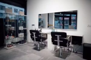 HEADS volu-med &ndash; Zweithaarstudio und Friseur in Stuttgart