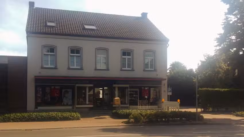 Heidi Riedel Hair & Beauty