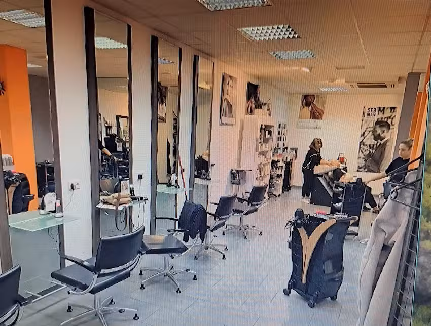 Heidis Kuhles Haarst&uuml;bchen Friseur