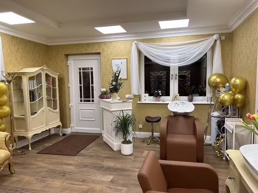 Hellmichs FriseurEngel Ihn. Nicole Hellmich