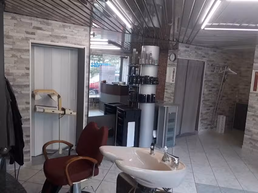 Herren-Friseur Salvatores Barber Shop