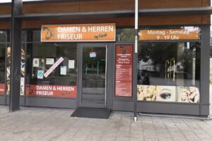 Herrenfriseur by &Uuml;mit