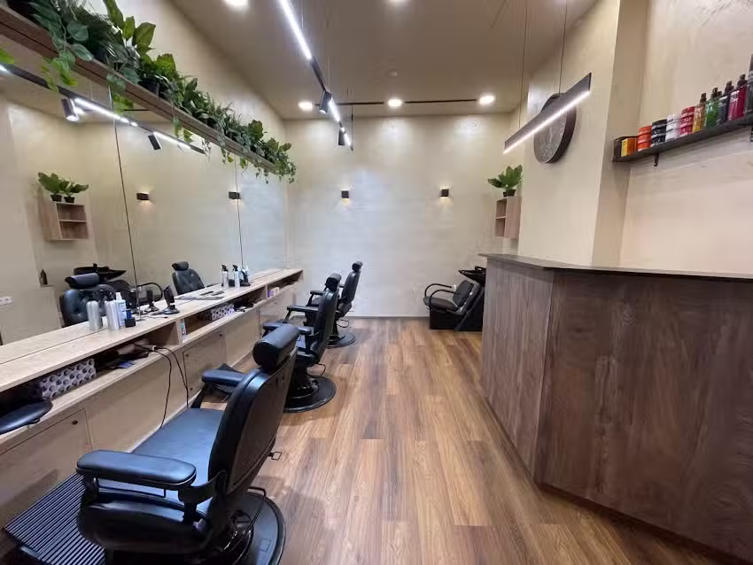 Herrensalon Bartgefl&uuml;ster