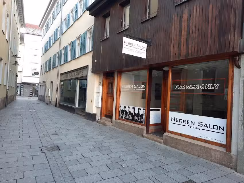 HERRENSALON TOTSIS Sind umgezogen 20m weiter Richtung Pliensaustra&szlig;e