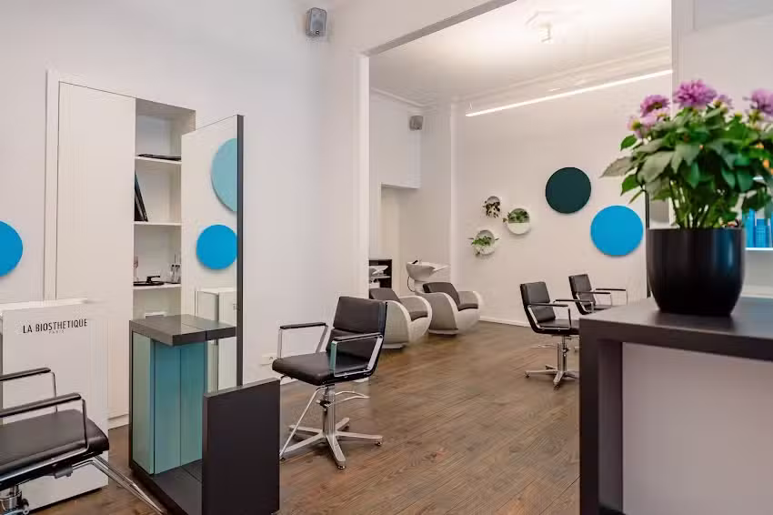 Hiljegerdes Friseur Kosmetik Make-up