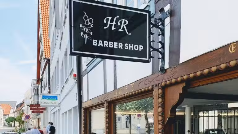 HR BarberShop