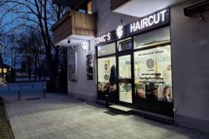 Iconic&rsquo;s Haircut