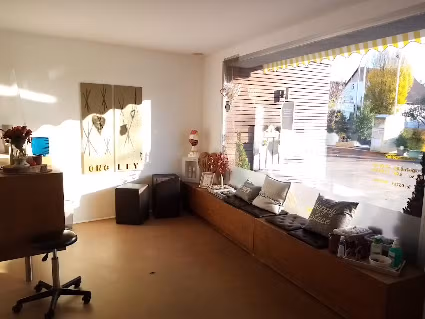 Ihr Friseur Simone Ongley