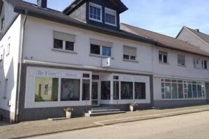 Ihr Fris&ouml;r Henrich Rita