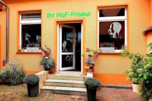 Ihr Hof-Friseur