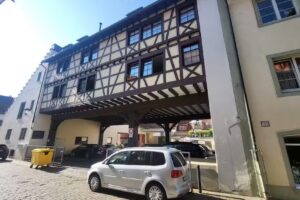 Ilknur Tashan Fris&ouml;r