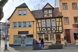 Infinity nails & cosmetics