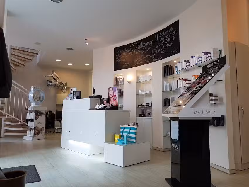 Intercoiffure M&uuml;ller Frisuren & Kosmetik