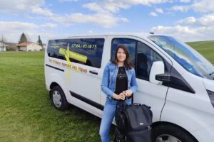 Ivonne Schneider – Der Friseur kommt ins Haus