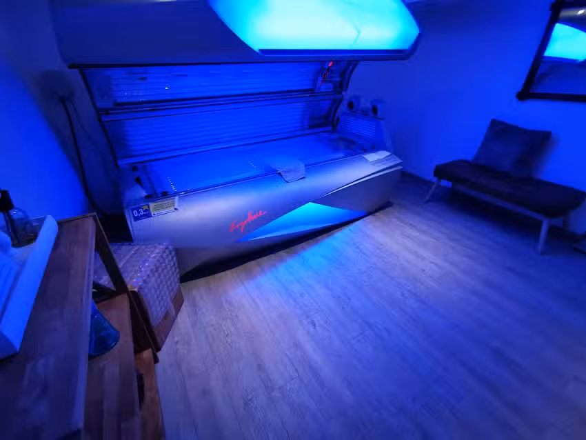 Jenny&rsquo;s Haarstudio und Sonnenbank