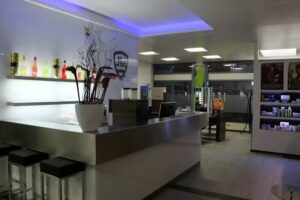 John Milla Hairdesign