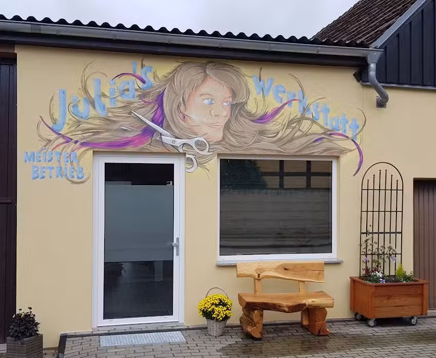 Julia&rsquo;s Haarwerkstatt