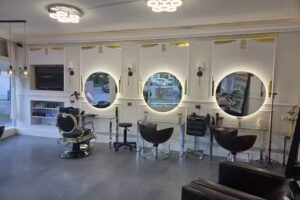 Julias Friseur Salon