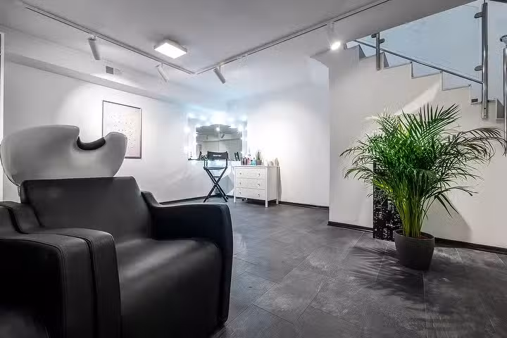 KA/NU HAIR & SKIN by Kaan Ey&uuml;poglu