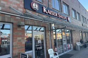 Kaiser Salon