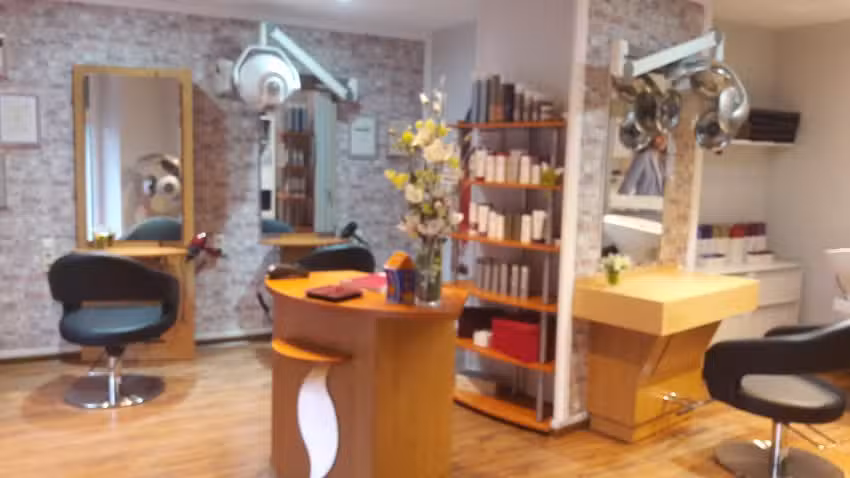 Kamm-In &ndash; Denise Gillert