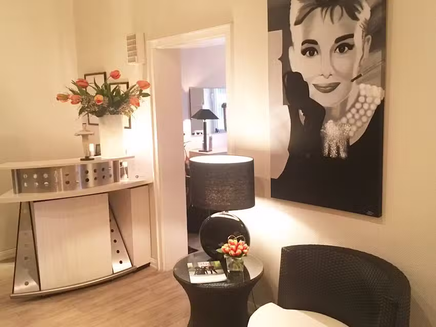 Kamm u. Schere Inh. Maik Redenz