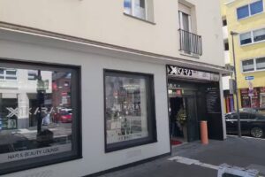 Karat Hair & Beauty Lounge