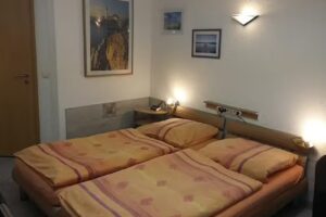 Kathrin K&ouml;rner Salon K&ouml;rner