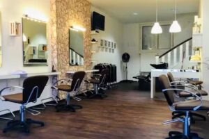 Katja Neumann Hairstyle