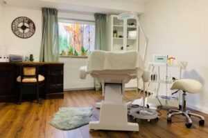 Katja Steinle &ndash; Less hair & care &ndash; dauerhafte Haarentfernung