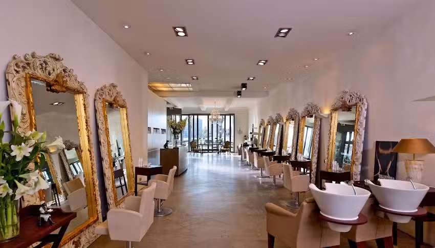 KAYAPATO THE NOBLE SPA