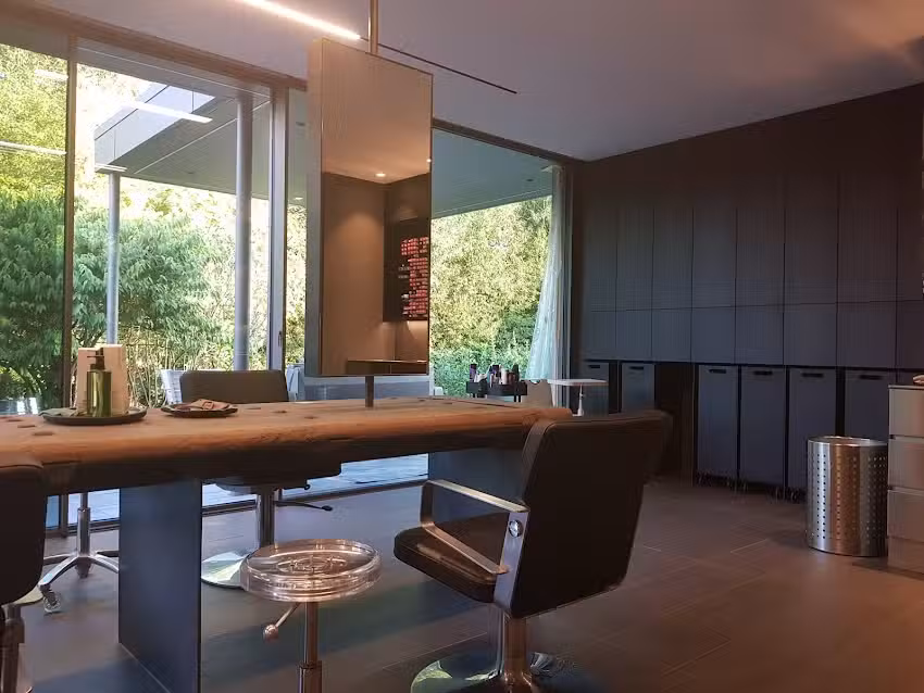 KEMPF &ndash; Die Friseure