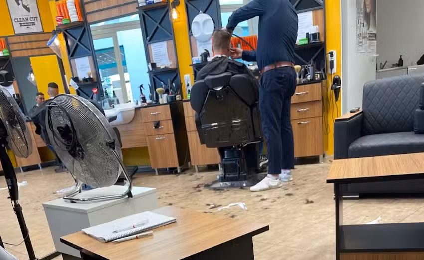 K&ouml;nig barber shop