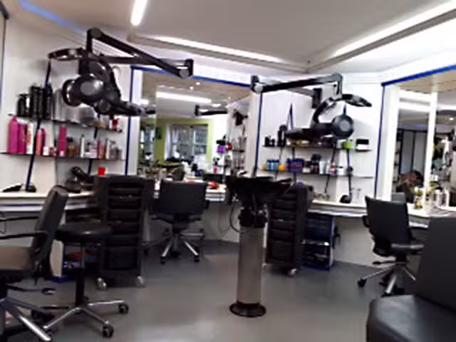 K&ouml;nig-Nenning Ulrike Friseur