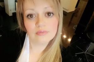 Konstantina Tsalouka Friseurmeisterin