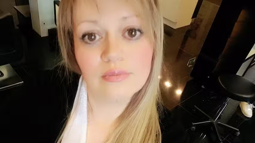 Konstantina Tsalouka Friseurmeisterin