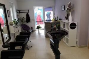 Kopfzauber & More Friseur