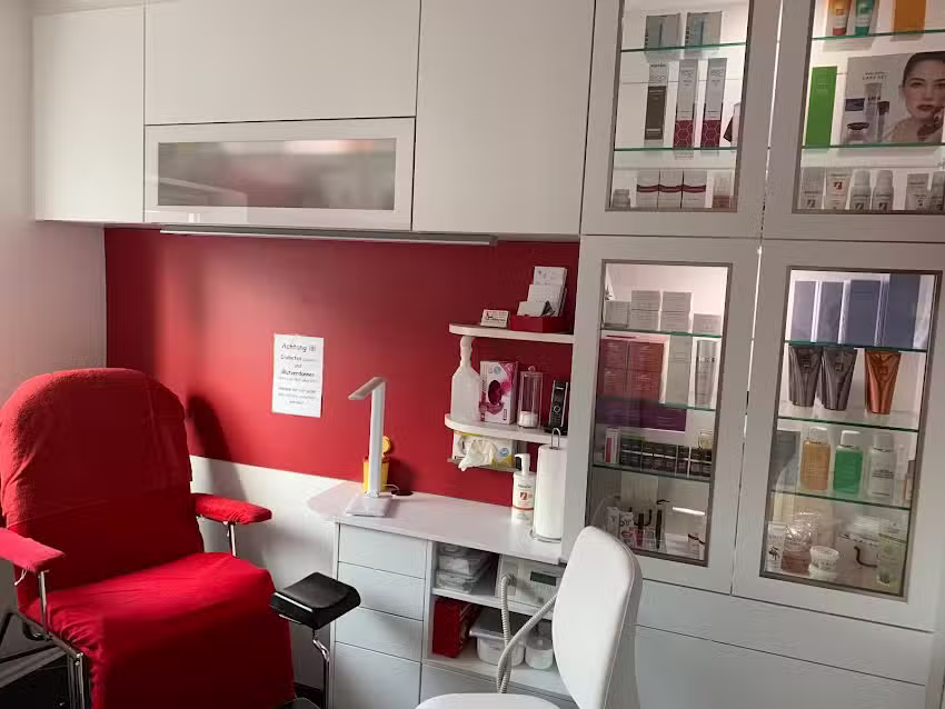 Kosmetik und Fu&szlig;pflege Andrea B&ouml;hner