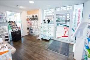 Kosmetikinstitut St. Nikolaus Apotheke &ndash; Nieheim