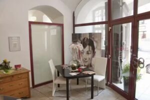 Kosmetikstudio Liane Phillips – Palais Wellness