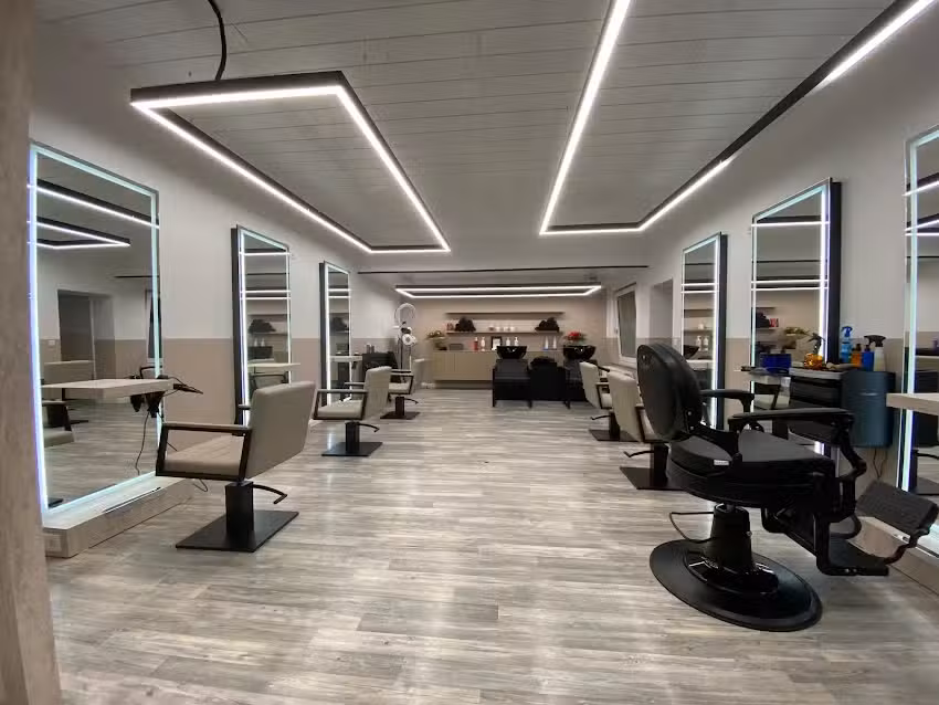 KRENARE PRETENI HAIR & MAKE-UP ARTIST