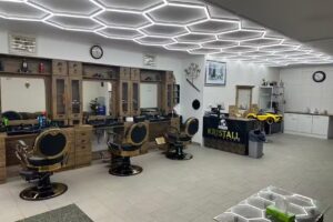 KRISTAL – Frisörsalon für Herren