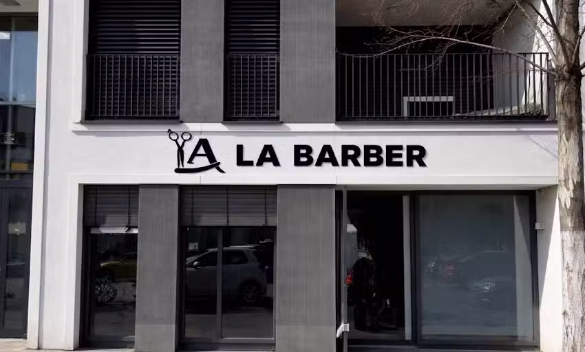 LA BARBER