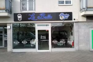 La Bella Friseur/Barber