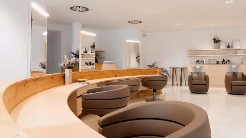 La Siasa HAIR & COSMETICS