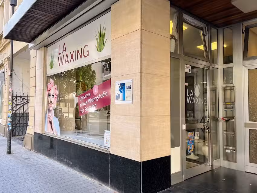La Waxing